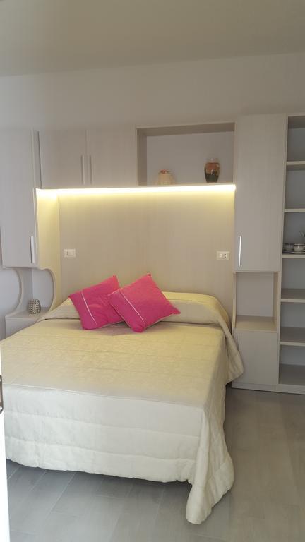 Hotel Mont Blanc Bellaria-Igea Marina Esterno foto